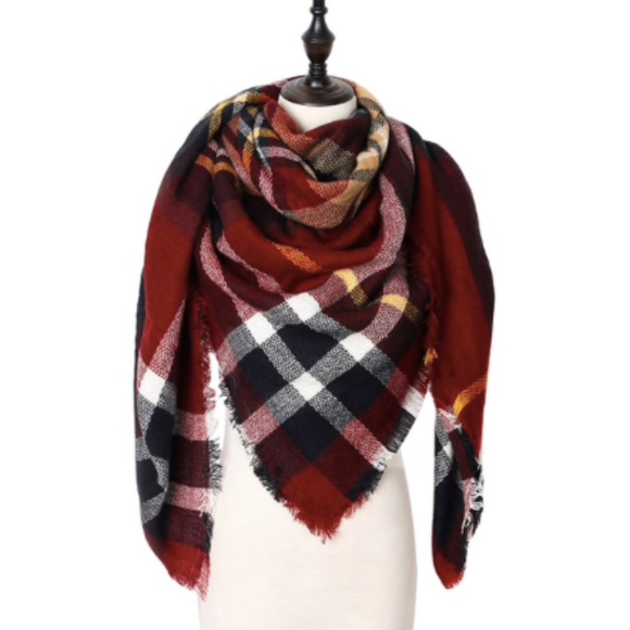 NWT Plaid Blanket Scarf Wrap - Picture 2 of 3